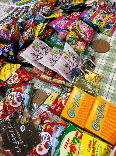 JOYの楽屋がお菓子だらけ！「ワクワクが止まらない。」