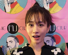 前田敦子、マーク・ジェイコブス来日パーティーに登場！シックな装いにファン絶賛！