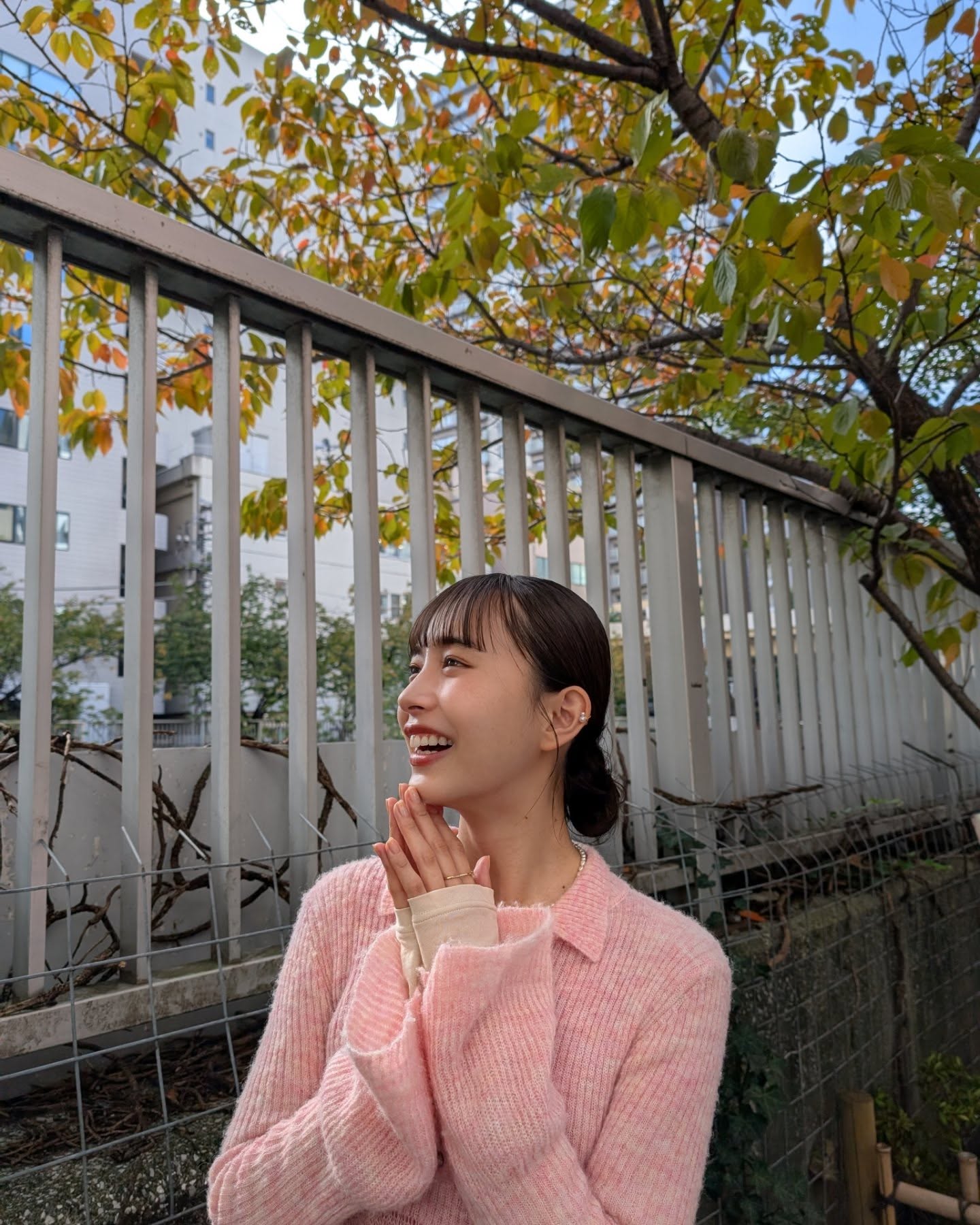 「こんなお花なら家で育てたい！」数多くのCMに出演中の人気女優オフショットにファンほっこり