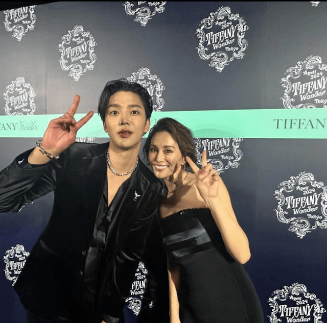 米倉涼子が韓国人俳優とのツーショット披露 韓国語で会話も