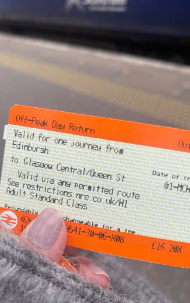 異国の地で旅を満喫！倉科カナがプライベートでグラスゴーへ出かけた様子を公開