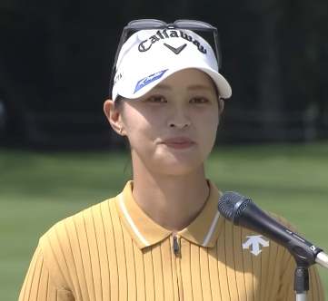 女子ゴルフ 柏原明日架が「最高の親孝行」達成！NEC軽井沢72で6年ぶりの涙の優勝