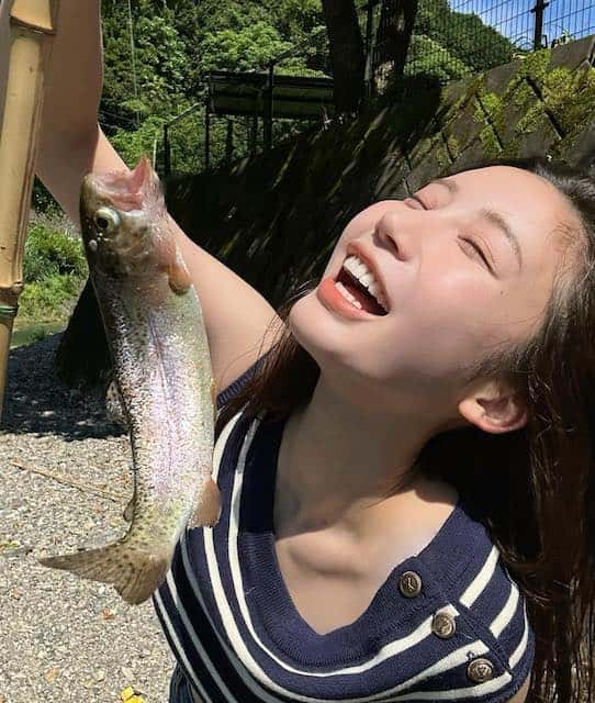 小倉ゆうかが最新ショットを公開✨意外な特技を告白🐟