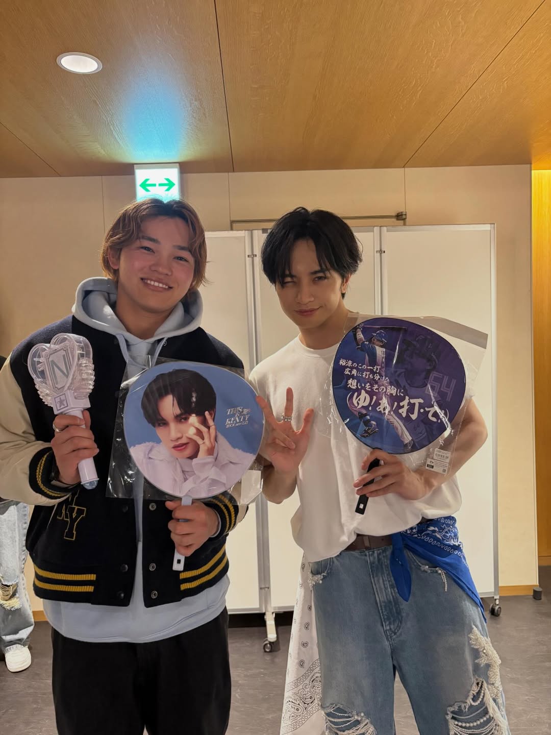 「成功したオタク」田宮裕涼、中島健人ライブ後に記念撮影　ツーショットに反響