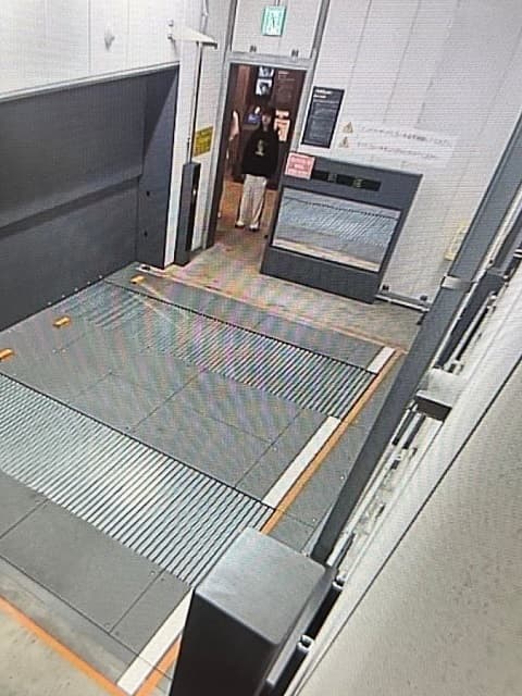 「待ちぼうけかわいい笑」女性アイドルが〇〇を待ち続ける姿を投稿