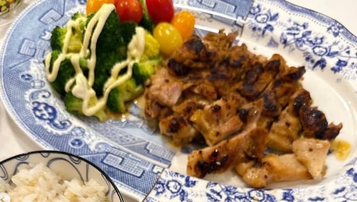 小川菜摘のクラムチャウダー×チキンステーキの贅沢おうちごはんが話題に！