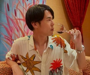 「これは王やん…」東海オンエア・りょうが南国を満喫している写真が話題に