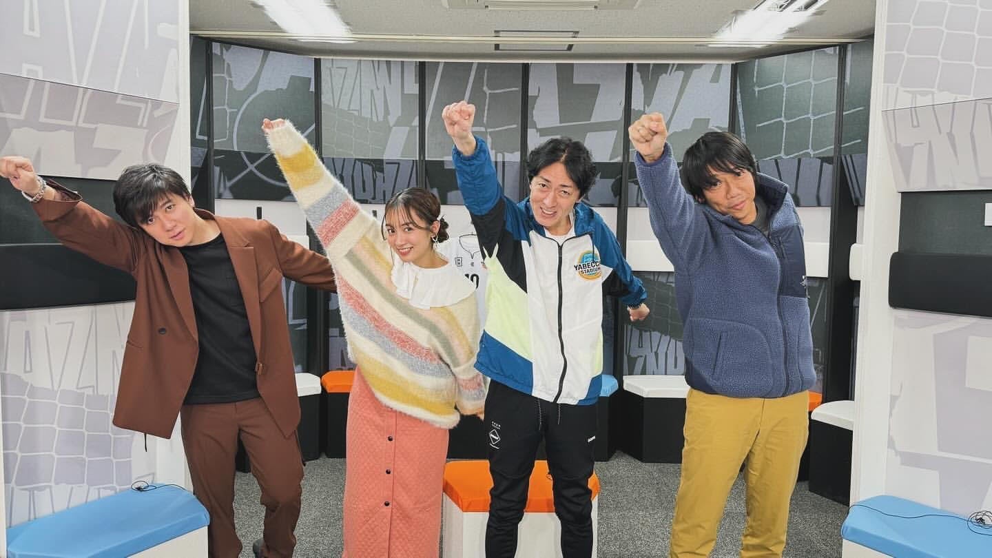 中村憲剛が矢部浩之、黒木ひかりらとの豪華4Sを公開📷