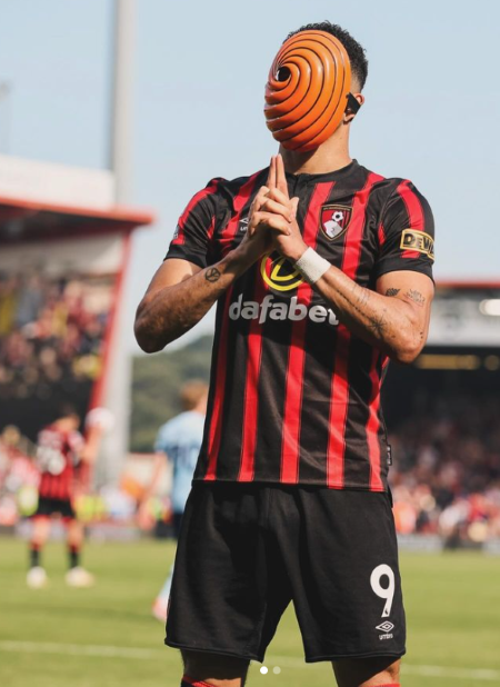 ボーンマスのFWソランケがあのアニメキャラに⁉