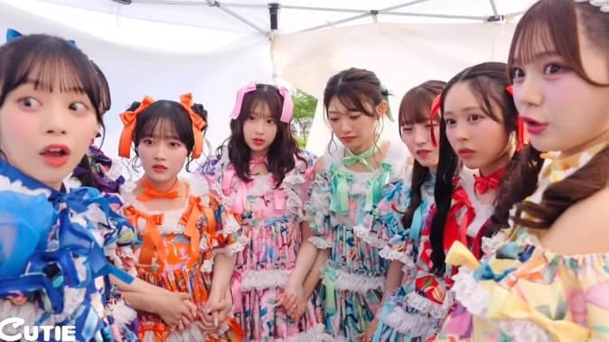 やったね、22万枚！CUTIE STREET、オリコン2位で涙