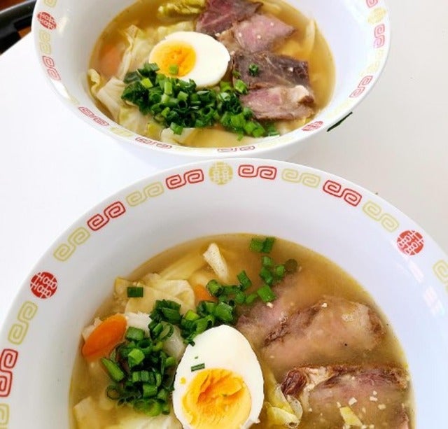 桃井かおりがにんにくたっぷりの味噌ラーメンを出前する！