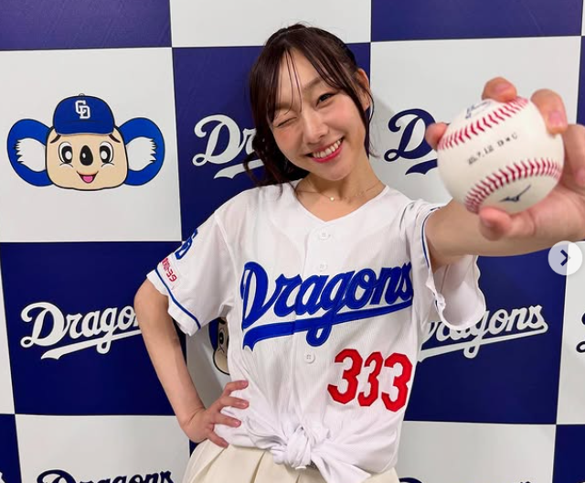 “ノーバン始球式”達成！サガミ公式アンバサダー・須田亜香里、中日戦で快投