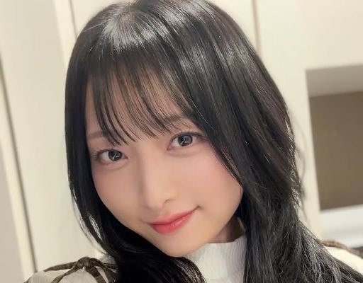 「黒髪に戻ったよ〜」