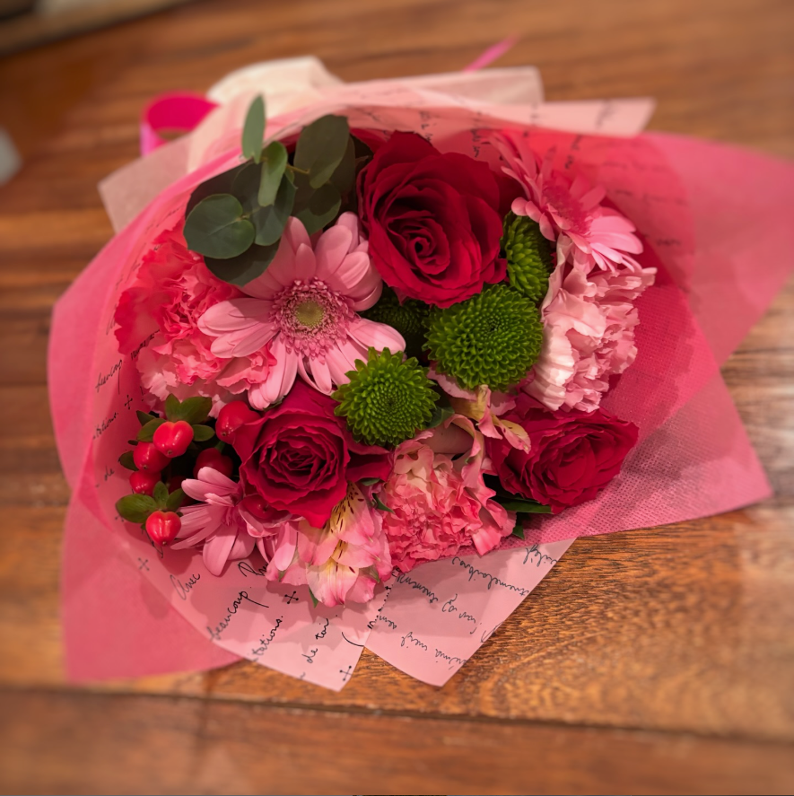 元プロ野球選手が結婚26年目の節目に投稿　妻への深い愛情が伝わる言葉に「こんな旦那さん理想」「感動しました」の声