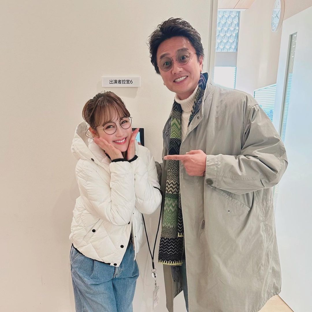 『フレンドリー🤝💕』鈴木奈々が原田龍二とのツーショットを公開！👀