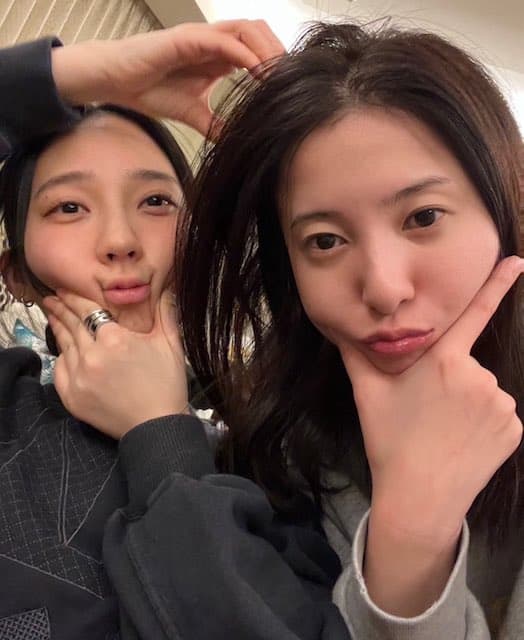 「2人の才女とは些か離れておりますが」吉高由里子とファーストサマーウイカの謎のオフショットが話題に👀