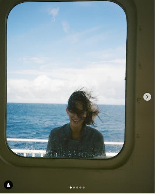 臼田あさ美がThe Fashion Postを公開