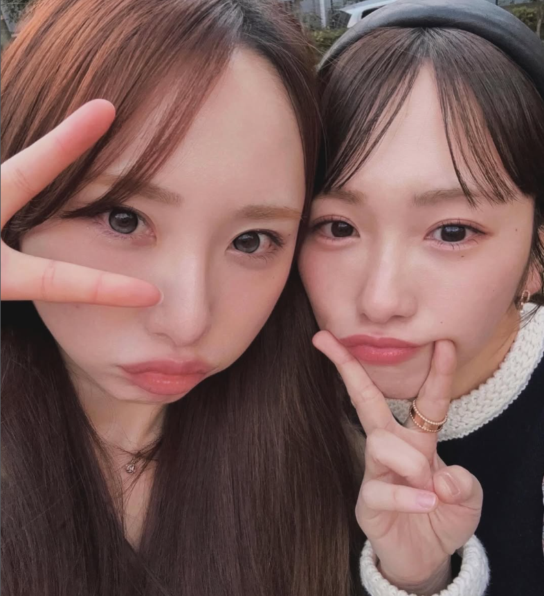 川栄李奈、2025年の締めくくり投稿を公開　高橋朱里との2ショットを披露