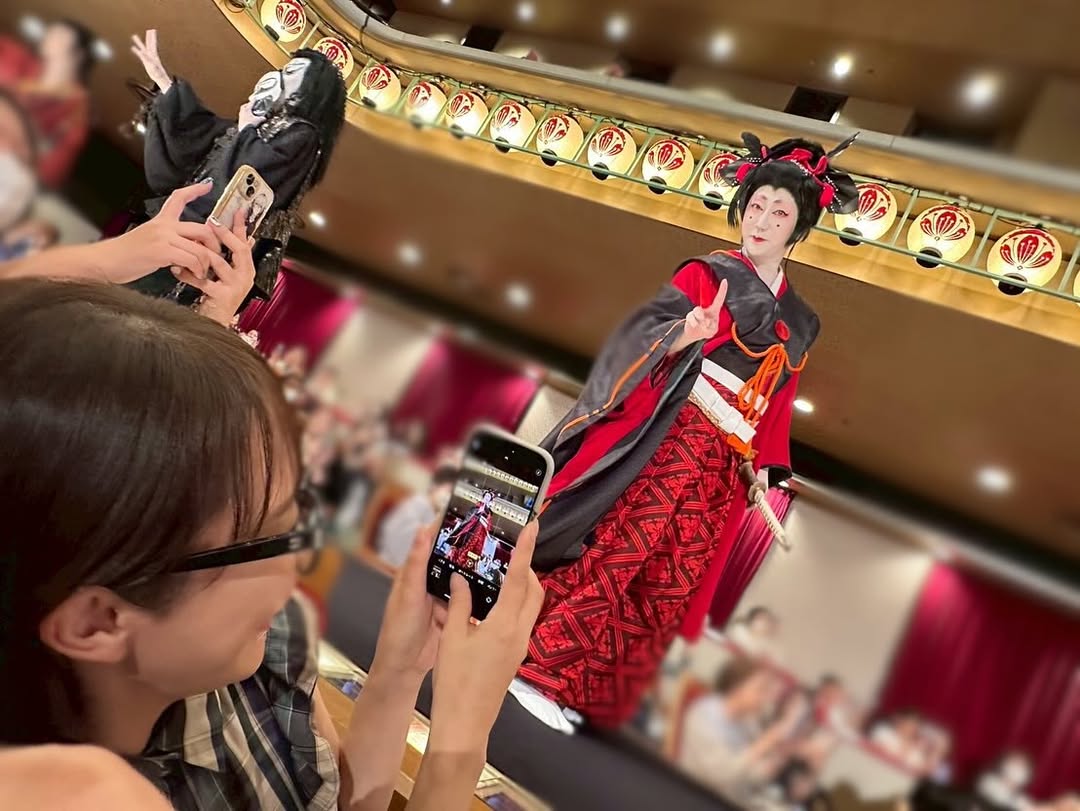 演歌歌手・丘みどり、雪之丞が出演した新橋演舞場へ刀剣乱舞を観に行き「めっちゃ最高！！！！」