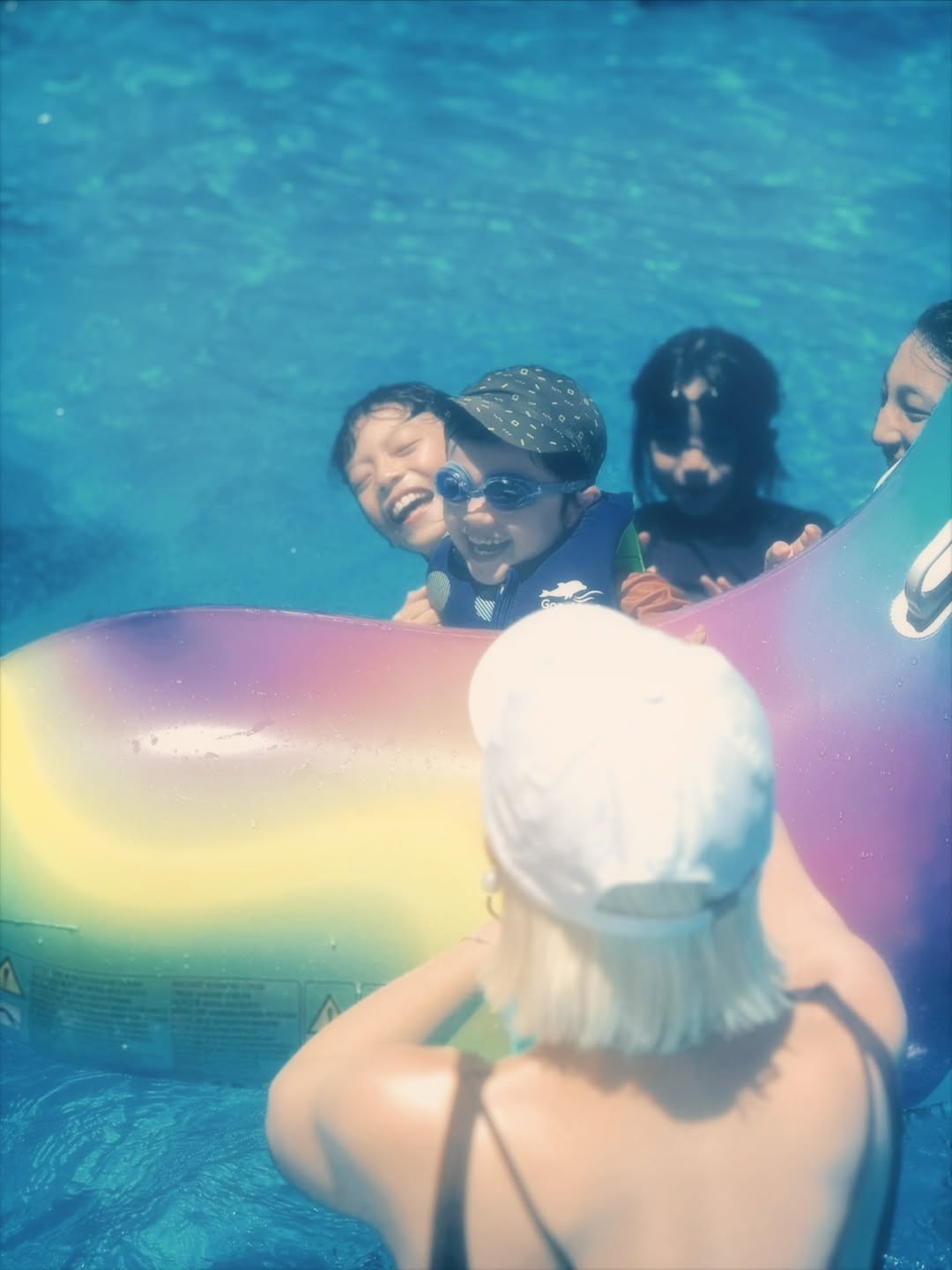 「今年は何回行けるかな」スザンヌがエミナースで夏休みを満喫！