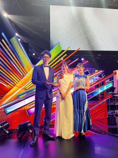 TBSアナウンサー若林有子「真子さんや安住さんとも共演」社内イベント＆国際シンポでの司会姿が話題