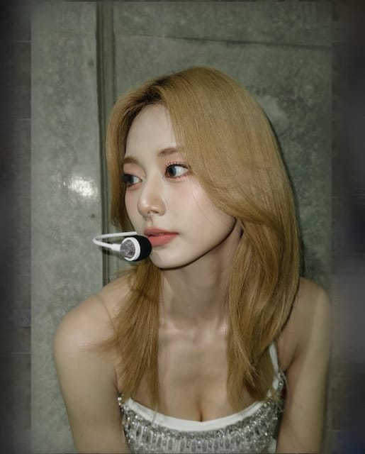 30分で14万超え TWICE人気メンバーのライブ衣装ショットにいいね殺到