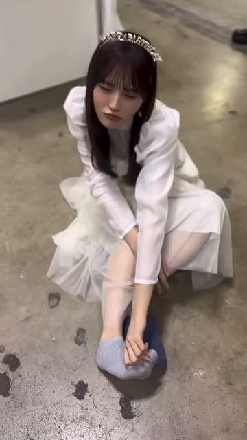 「誕生日に足をつった瞳」イコラブ 諸橋沙夏がメンバーの悲し&可愛いムービーを投稿！