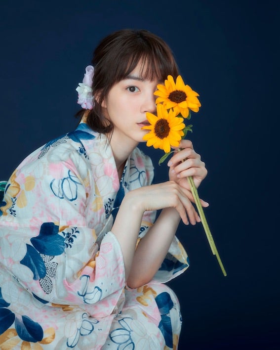 明日誕生日を迎える女優・のんが浴衣姿の写真を公開！
