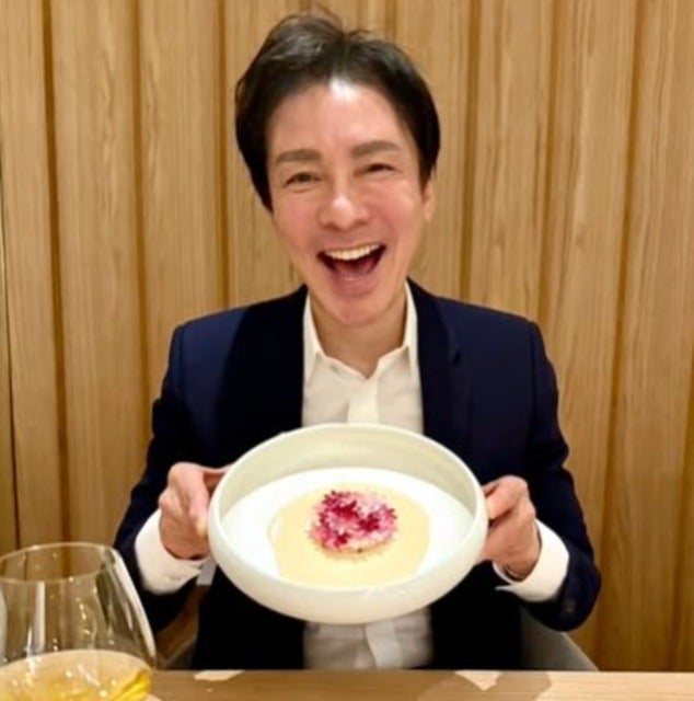 郷ひろみがお気に入りのフレンチレストランでディナーミーティング！