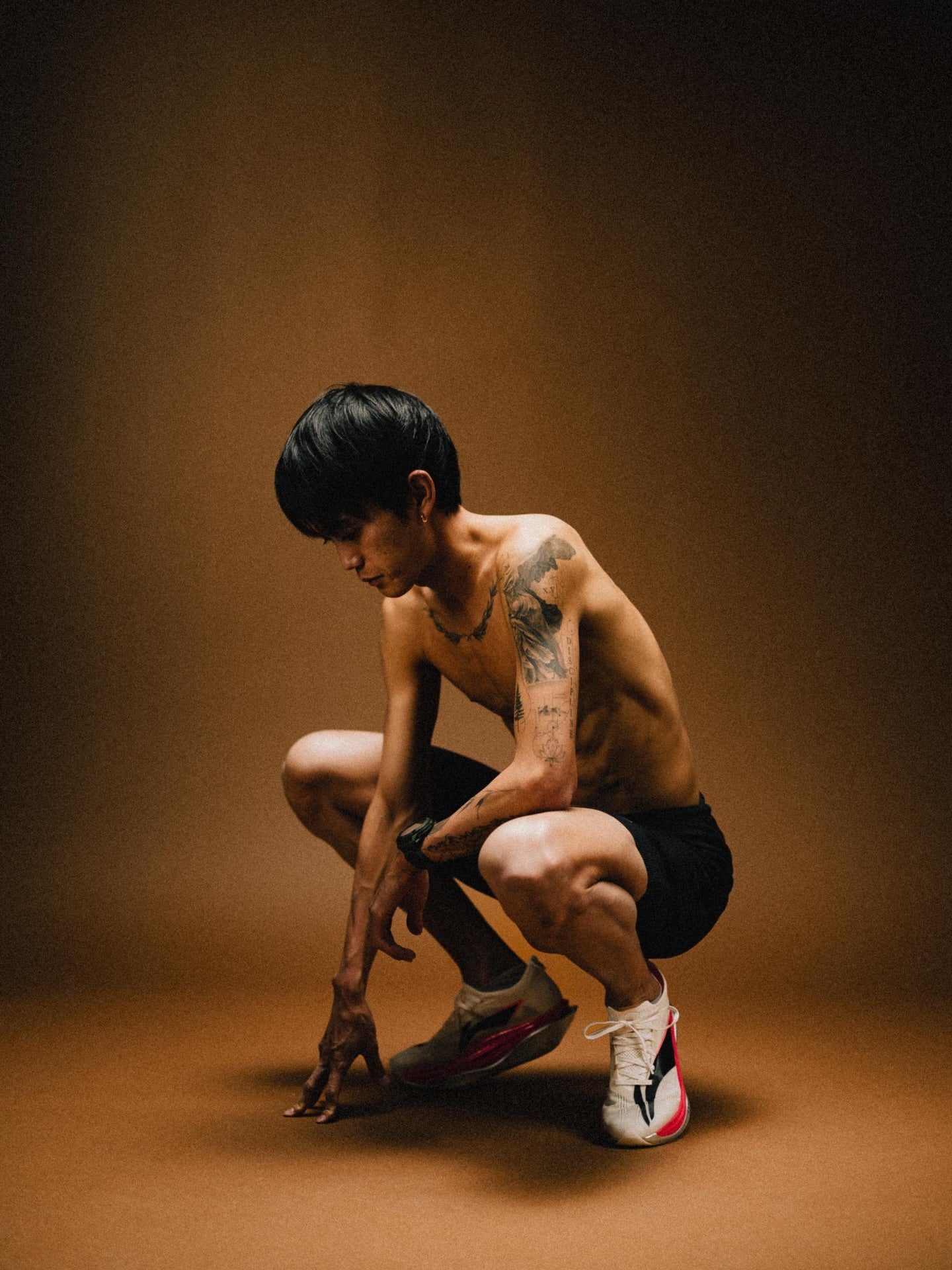 【陸上】大迫傑が鍛え上げた肉体を公開　腕と脇腹のタトゥーも話題に