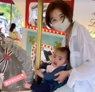おのののかさんが親子ツーショット公開✨長男と遊園地満喫💕