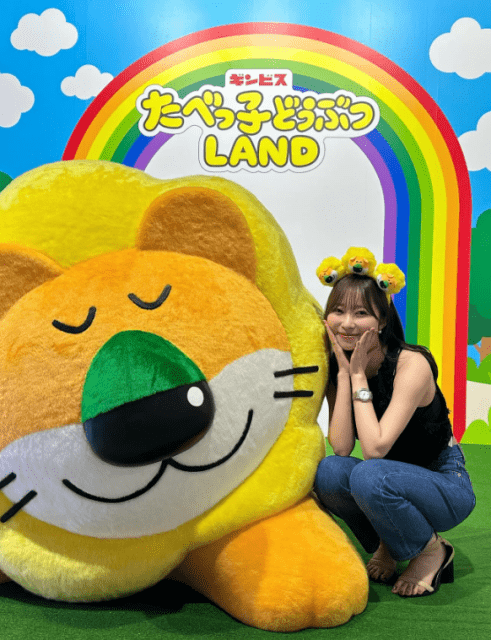 指原莉乃「◯◯◯◯◯ランド」を訪れ満面の笑みが可愛いと話題！