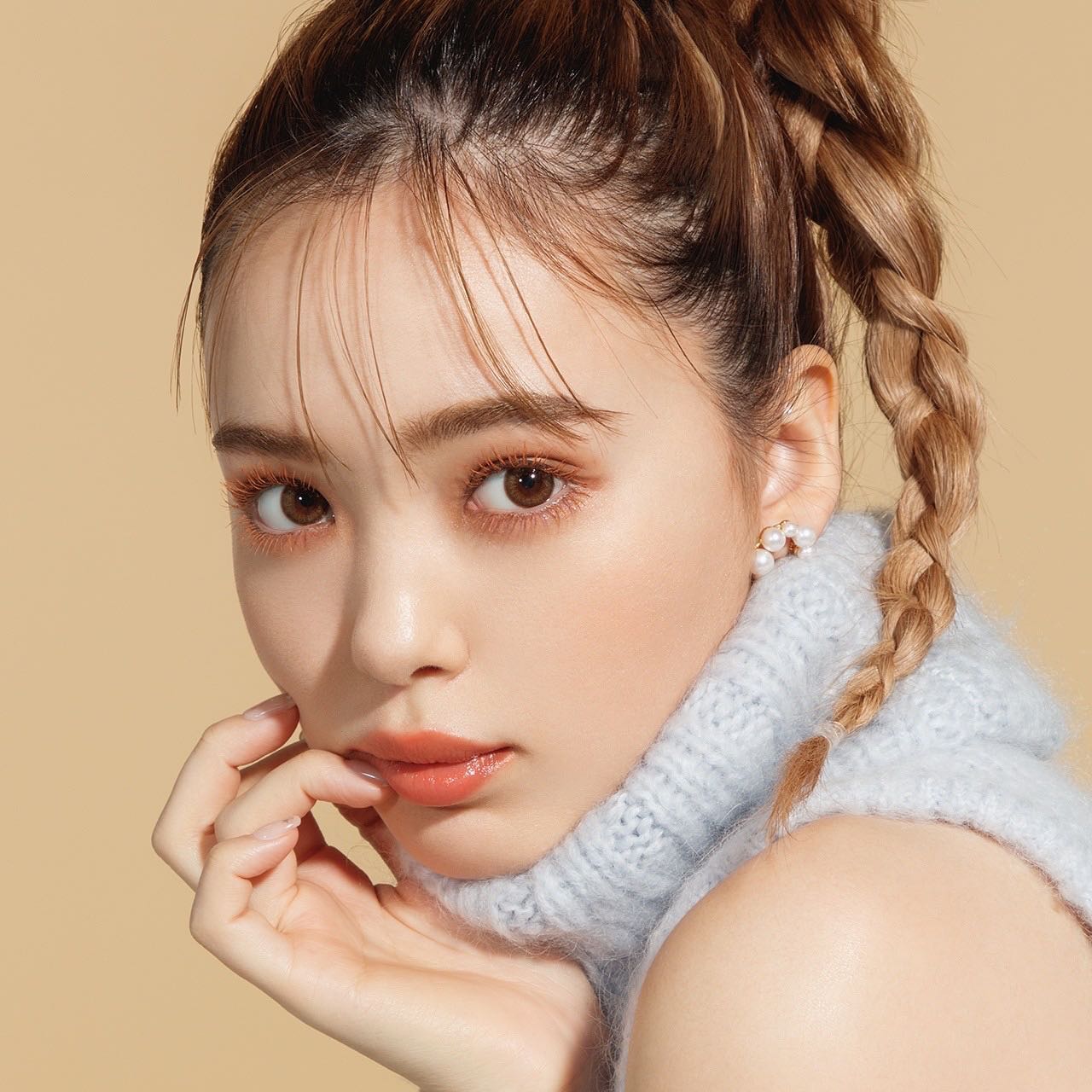 藤田ニコルさんの顔面どアップショットにファン歓喜💓「お人形さんみたい」👯‍♀️