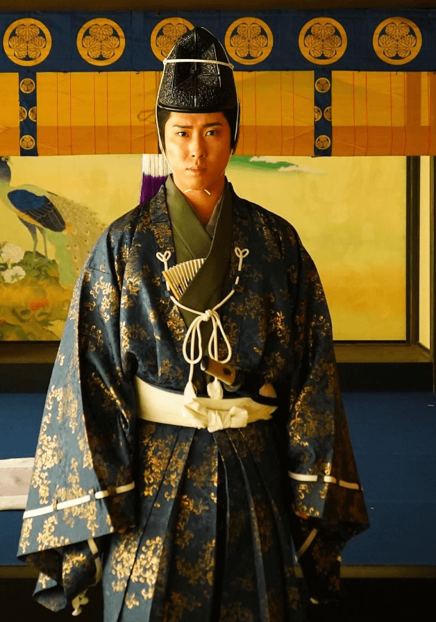 Snow Manの宮舘涼太　クールな表情でファンを魅了