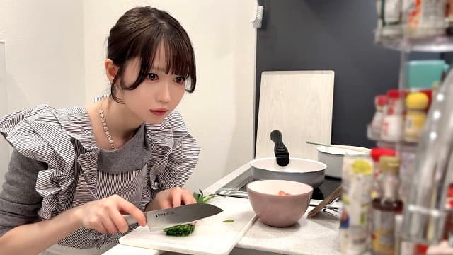 イコラブ 大谷映美里がお料理動画を公開！ラヴィット”きびしんじクッキング”の成果を見せる!?