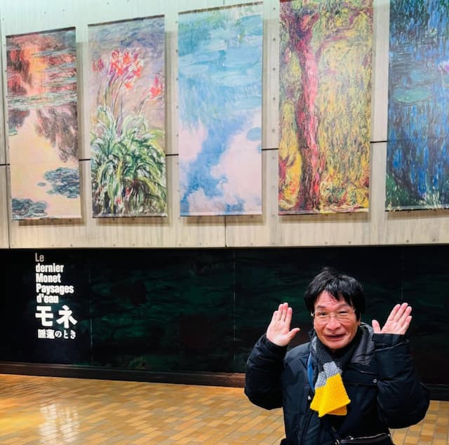 「癒されました^ ^」尾木ママ、上野の国立西洋美術館で『モネ展』を楽しむ！