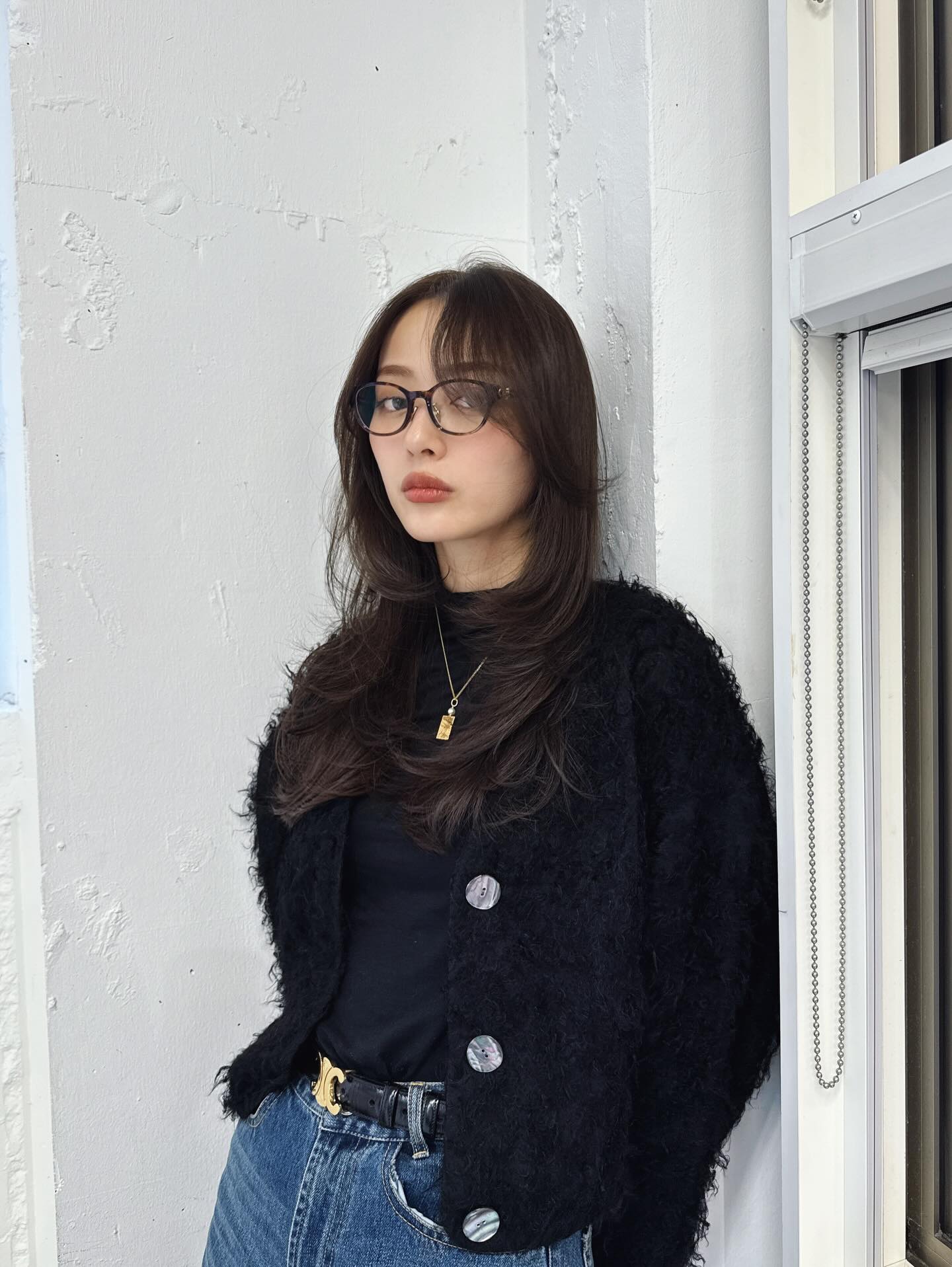 内田理央、美容院帰りの眼鏡コーデに反響「大人っぽさ増した」