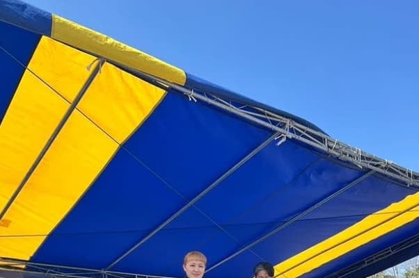 丸山桂里奈、公開収録の裏話も！大分の皆さん、〇〇にに棒がぶっささるくらい丁寧だった