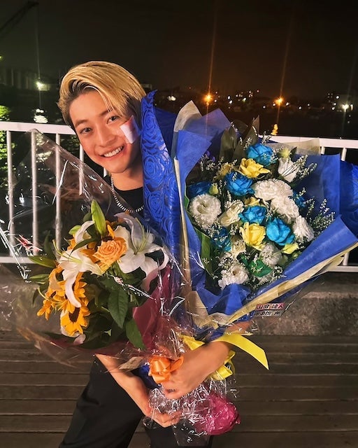 「ほんとに撮影お疲れ様でした」人気俳優がクランクアップ写真公開で労いの声続々