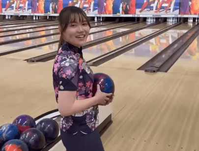 「すごすぎます！笑」美女プロボウラー、奇跡の”スプリットカバー”ムービーを披露！ファン称賛の嵐「ナイスカメラマン」