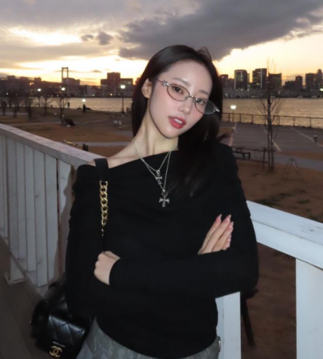 ハッピーオーラ全開！中町綾がおしゃれな私服で近況を報告