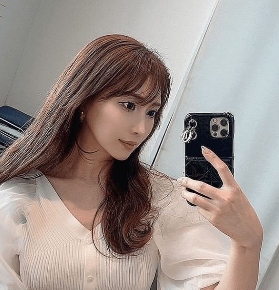 人気モデルの自撮りショットにファン歓喜「綺麗で可愛い」