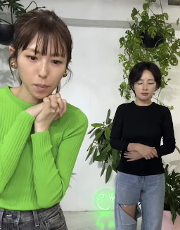 若槻千夏の新作フレアタートルネックが即完売！再入荷で早くも話題に！！