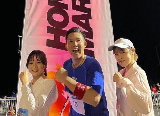 杉谷拳士がホノルルマラソン2023に参加！森香澄、大沢あかねとの3ショットも話題