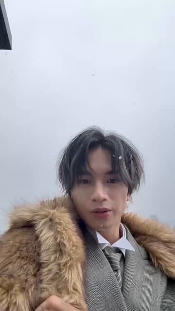 「涙出るほどかっこいい」雪降る中での中島健人のムービーにファン悶絶！