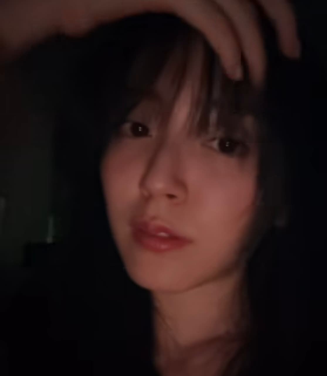 「実は初めての髪型」鈴木愛理、イメチェンヘアショットに称賛の嵐！