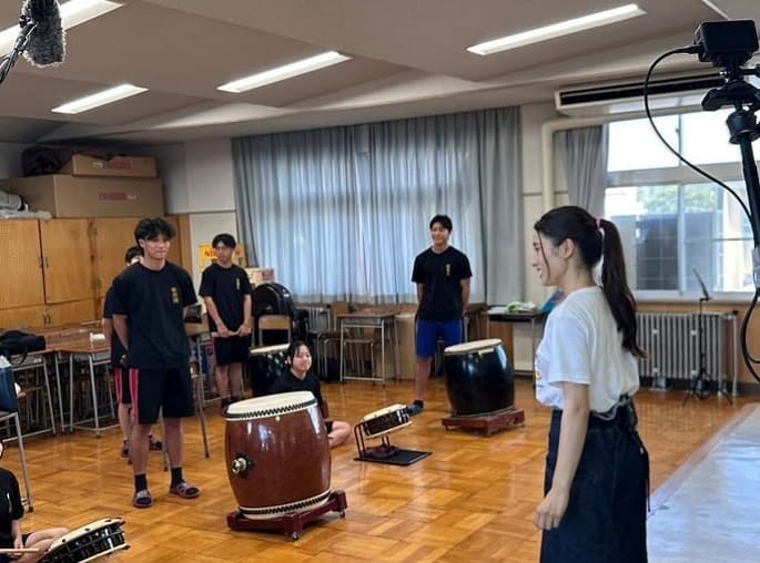 土屋太鳳　和太鼓部の素晴らしいパフォーマンスに涙！24時間テレビでの奇跡の出会い