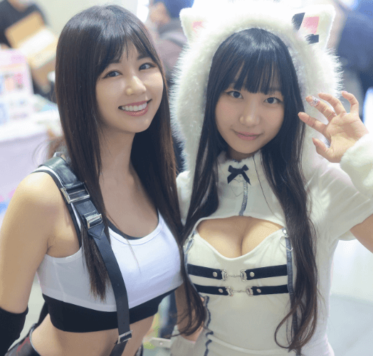 157万フォロワーのメガ美女、あのグラドル女社長を召喚！奇跡の2ショット披露で世界のファンが歓喜＆悶絶「ゴージャス！」