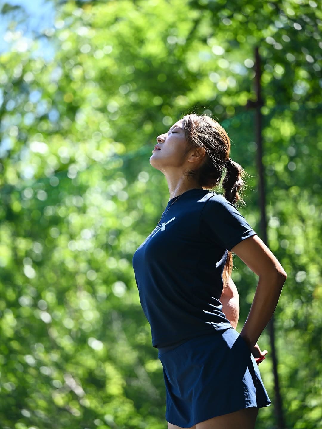 踏み込んだプライベートまで語る‼ストレッチ中の美人ピックルボール選手〇〇に注目集まる