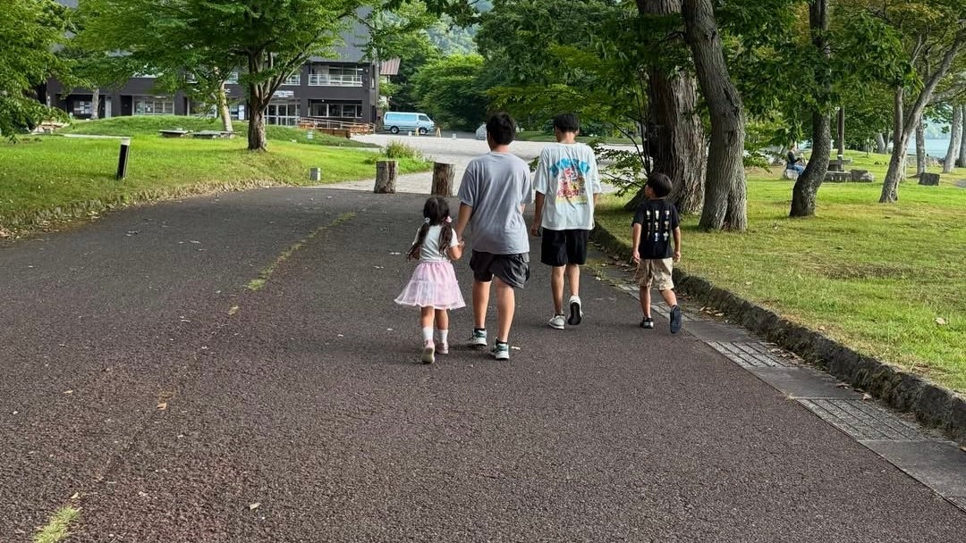 「初めて生で観て大感動」織田信成ファミリー、夏休みは"〇〇"で大満喫！